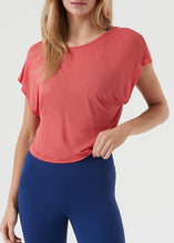 画像をギャラリービューアに読み込む, NUX T0672 リザツイストトップDeep Coral