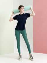 画像をギャラリービューアに読み込む, xexymix XP9157T BLACK LABEL シグネチャー360N 9分丈 レギンス EVER GREEN