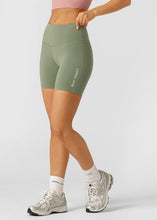 画像をギャラリービューアに読み込む, ローナ LB0480 ロータス ノーチェイフ フォンポケット 16cmバイクショーツ (ライトカーキ)