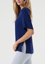 画像をギャラリービューアに読み込む, NUX T0673 ドリューT Royal Grape