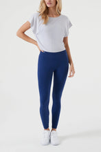 画像をギャラリービューアに読み込む, NUX T0672 リザツイストトップSkyGrey