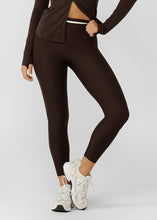 画像をギャラリービューアに読み込む, [NEW] ﾛｰﾅ 022624 ﾀﾞｳﾝtoﾀﾞｽｸ A/Bﾚｷﾞﾝｽ VOLCANO
