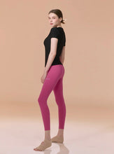 画像をギャラリービューアに読み込む, xexymix XP9157T BLACK LABEL シグネチャー360N 9分丈 レギンス pink crush
