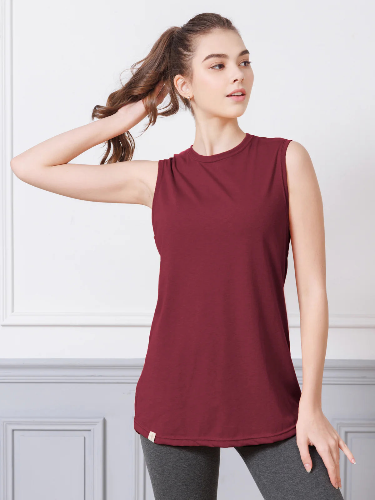 [Loopa] プラクティスタンクトップ ﾏﾎｶﾞﾆｰﾚｯﾄﾞ